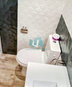 Baño Completo con ducha Vista 2 Apartamento de vacaciones en Vinaròs Centro