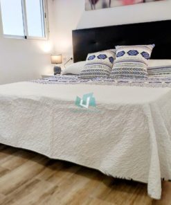 Dormitorio principal Vista armario Apartamento de vacaciones en Vinaròs Centro
